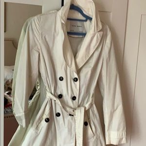 ULTÍMATE SALE!!!♦️♦️♦️♦️ZARA trench coat!